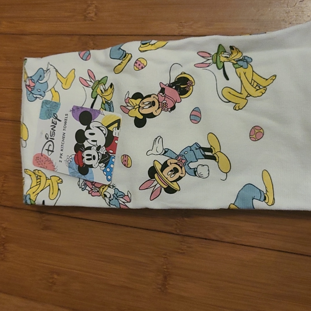 Disney kitchen towels 2 pack